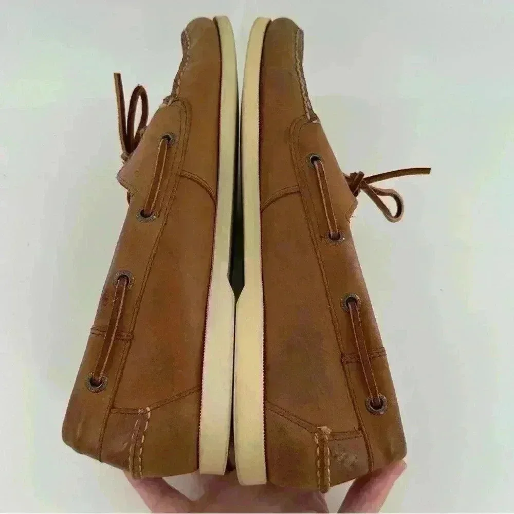 LL Bean mens size 11 Napa leather boat shoes coastal
